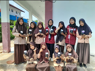 Mahasiswa KKM 64 UNIBA Gelar Program “Pahlawan Kecil Lingkungan” di SD Desa Calung Bungur